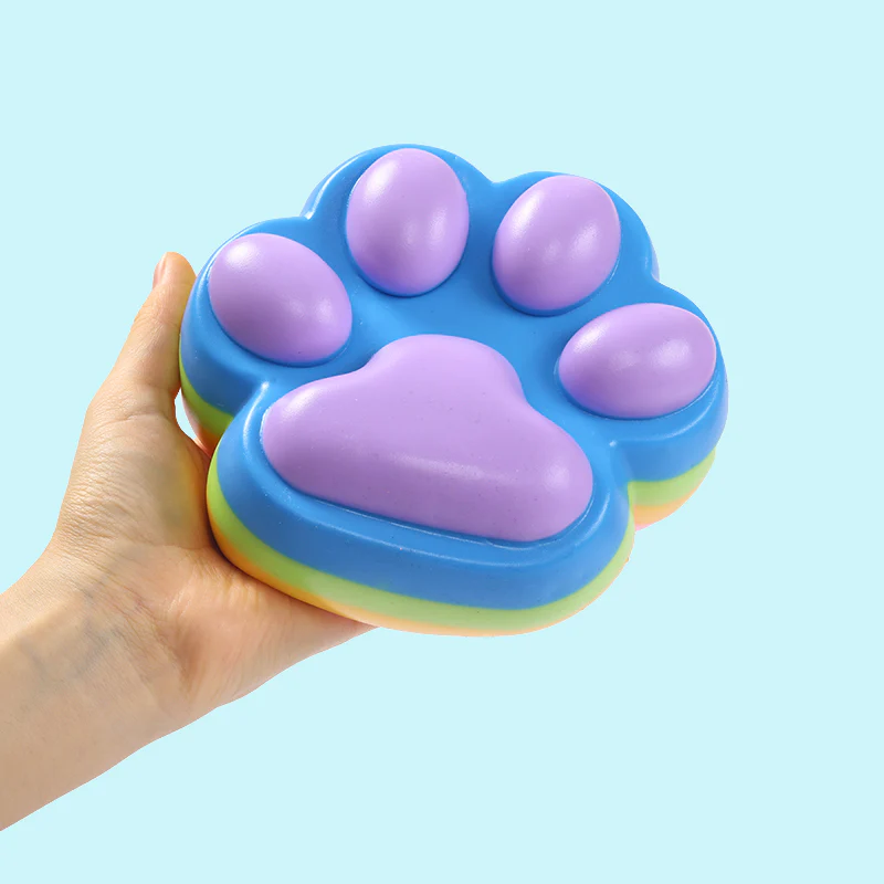 800g Super Large Rainbow Gradient Layered Cat Paw Squishy - Image 3