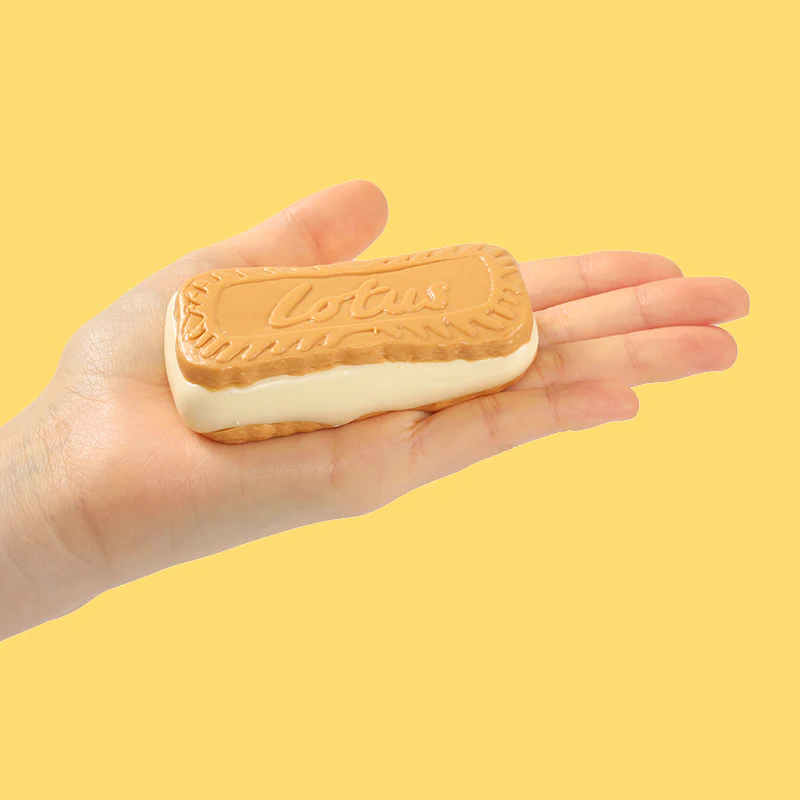 Lotus Cookie Taba Squishy - Image 3