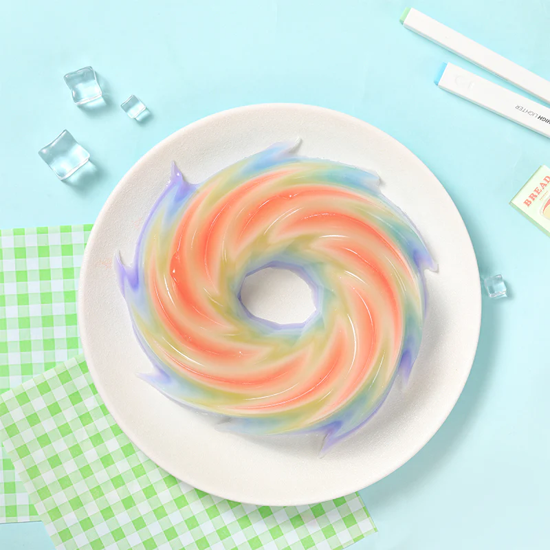Crystal Wheel Cake Taba Squishy - Image 4